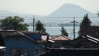 窓から見た琵琶湖（6月3日8時頃）