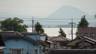 窓から見た琵琶湖（6月4日8時頃）