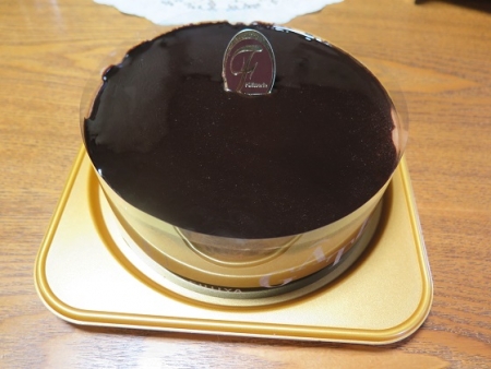 チョコ生ケーキ